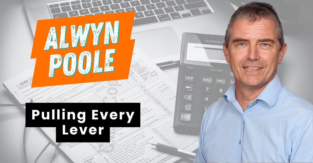 Alwyn Poole_lever